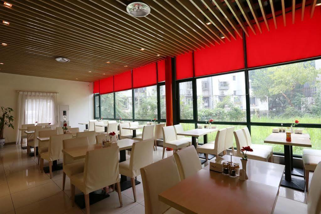 Beijing Zhanghe Hotel Exterior photo